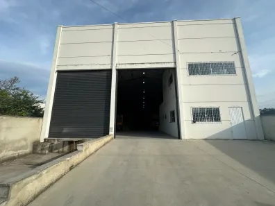 Galpão/Depósito/Armazém para alugar, 650m² no Aririú, Palhoça