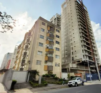 Apartamento com 3 Quartos para alugar, 90m² no Centro, Joinville