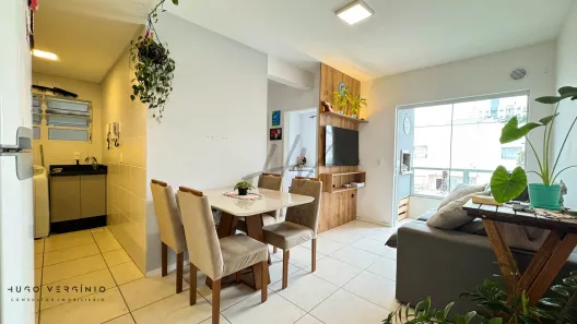 Apartamento com 2 Quartos à venda, 51m² no Forquilhas, São José