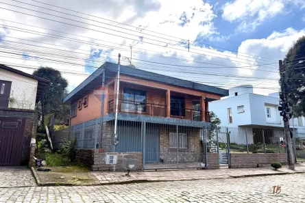 Casa com 3 Quartos à venda, 235m² no Jardim Eldorado, Caxias do Sul