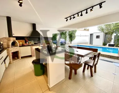 Sobrado com 4 Quartos à venda, 249m² no Vila Mariza Mazzei, São Paulo