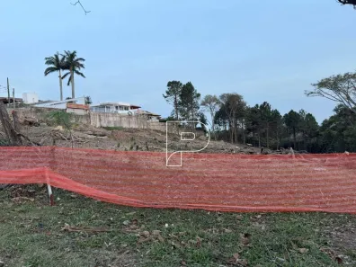 Lote/Terreno à venda, 571m² no Pousada dos Bandeirantes, Carapicuíba