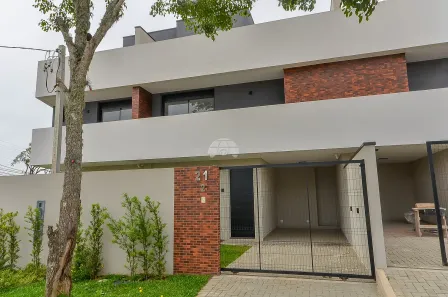 Sobrado com 3 Quartos à venda, 147m² no Santa Felicidade, Curitiba