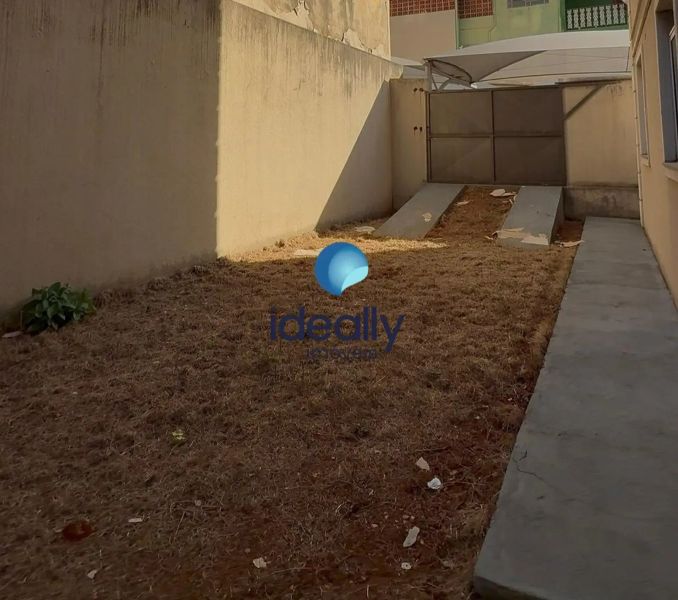 Apartamento com 3 quartos — Santa Terezinha, Belo Horizonte