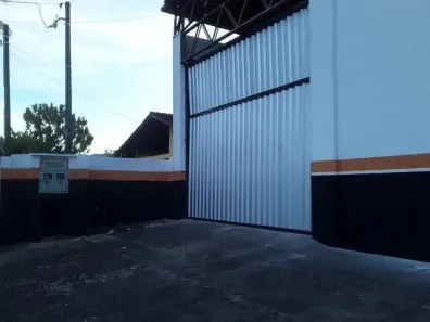 Galpão/Depósito/Armazém à venda, 700m² no Putim, São José dos Campos