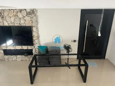 Sobrado com 3 Quartos à venda, 200m² no Parque Ribeiro de Lima, Barueri