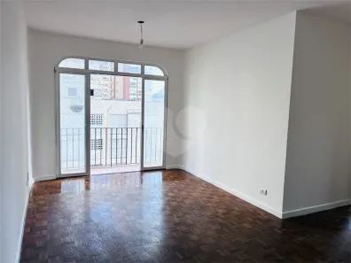 Apartamento com 2 Quartos à venda, 74m² no Vila Madalena, São Paulo