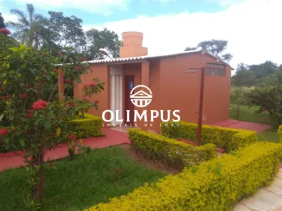 Fazenda/Sítio com 3 Quartos à venda, 350m² no Jockey Camping, Uberlândia