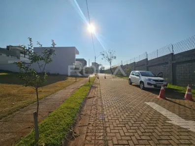 Lote/Terreno à venda, 280m² no Parque Sisi, São Carlos