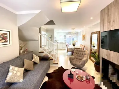 Casa com 4 Quartos à venda, 111m² no Parque das Hortensias, Canela