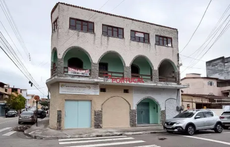 Prédio Comercial à venda, 340m² no Cajueiros, Macaé
