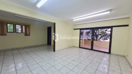 Imóvel Comercial com 3 Quartos para alugar, 234m² no Centro, Piracicaba