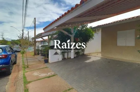 Casa de Condomínio com 2 Quartos para alugar, 90m² no Aclimação, Uberlândia