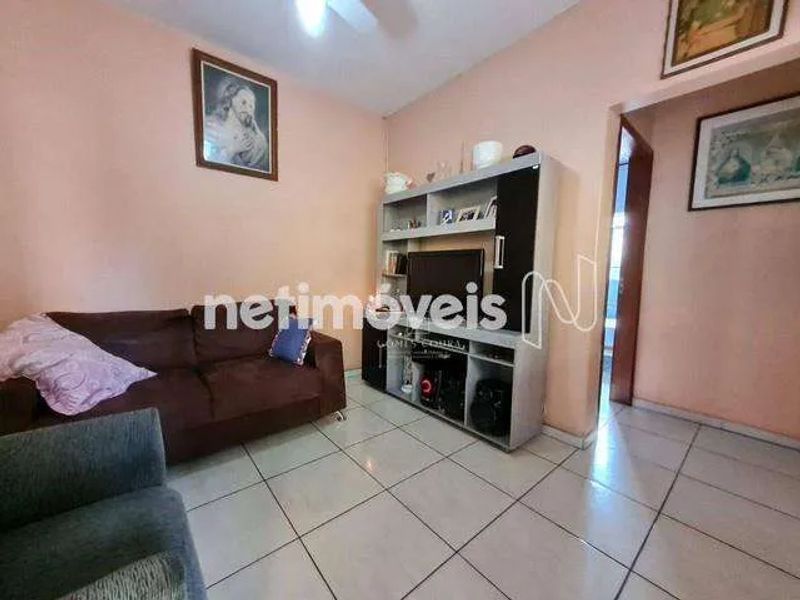 Casa com 3 quartos — Salgado Filho, Belo Horizonte