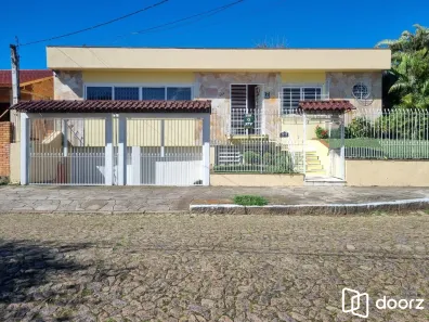 Casa com 3 Quartos à venda, 280m² no Teresópolis, Porto Alegre