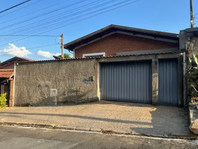 Casa com 3 Quartos à venda, 206m² no Parque São Quirino, Campinas