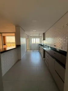 Apartamento com 3 Quartos para alugar, 165m² no Vila Santos Dumont, Franca