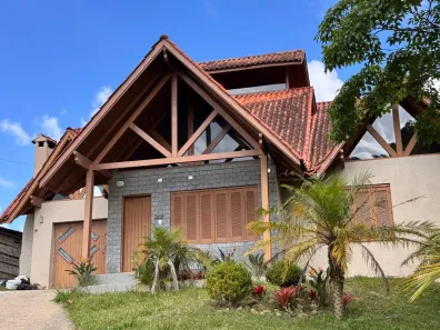 Casa com 3 Quartos à venda, 220m² no Vila Maggi, Canela