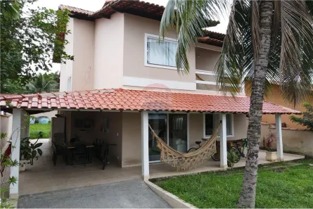 Casa de Condomínio com 5 Quartos à venda, 222m² no Ponta Grossa, Maricá