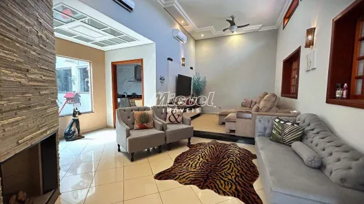 Casa com 3 Quartos à venda, 244m² no Loteamento Santa Rosa, Piracicaba