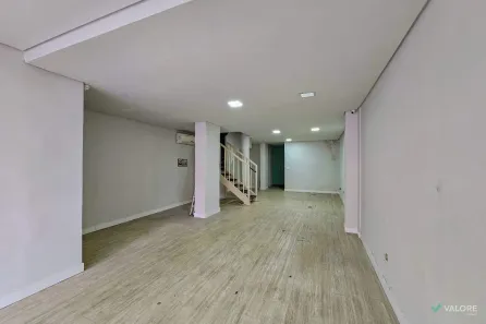 Ponto Comercial para alugar, 140m² no Santo Antônio, Belo Horizonte