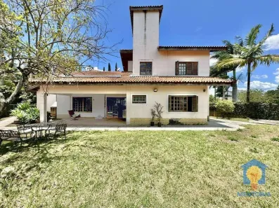 Casa de Condomínio com 3 Quartos à venda, 255m² no Jardim Ana Estela, Carapicuíba
