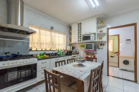 Sobrado com 4 Quartos para alugar, 200m² no Vila do Bosque, São Paulo
