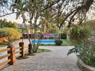 Casa com 3 Quartos à venda, 344m² no Vila Santo Antônio, Cotia