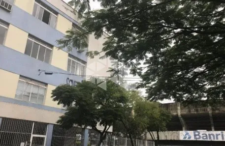 Apartamento com 2 Quartos à venda, 33m² no Medianeira, Porto Alegre