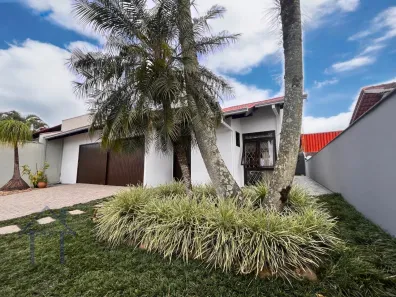 Casa com 3 Quartos à venda, 168m² no Glória, Joinville