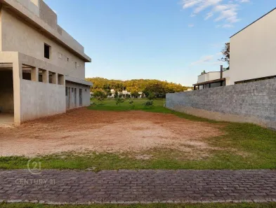 Lote/Terreno à venda, 646m² no Fazenda Palao (Alpes de Guararema), Guararema