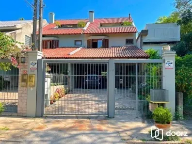 Casa com 3 Quartos à venda, 274m² no Ipanema, Porto Alegre