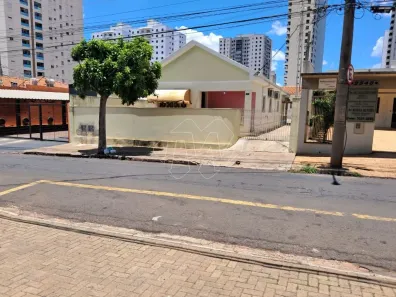 Casa com 5 Quartos à venda, 278m² no Centro, Araraquara