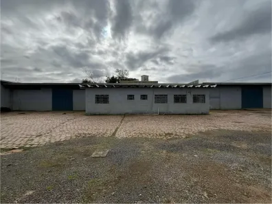 Galpão/Depósito/Armazém para alugar, 935m² no Fátima, Canoas