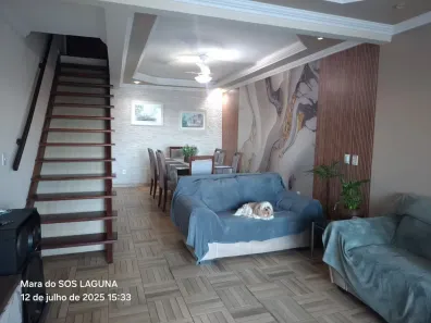 Casa de Condomínio com 5 Quartos à venda, 220m² no Centro, Araruama
