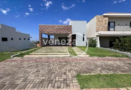 Casa com 3 Quartos à venda, 179m² no Conjunto Habitacional Alexandre Urbanas, Londrina