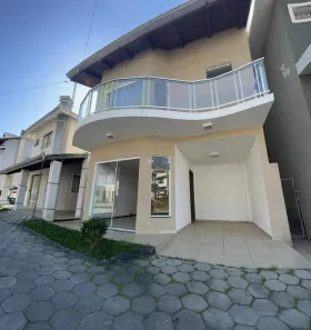 Casa com 2 Quartos à venda, 105m² no Várzea do Ranchinho, Camboriú
