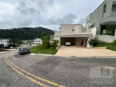 Casa de Condomínio com 3 Quartos à venda, 280m² no Alphaville, Santana de Parnaíba
