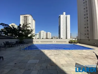 Apartamento com 3 Quartos para alugar, 140m² no Alto da Lapa, São Paulo