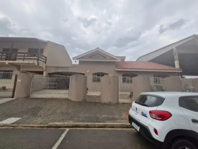 Casa com 2 Quartos à venda, 145m² no Ronda, Ponta Grossa