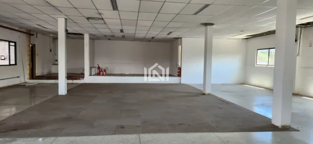 Prédio Comercial para alugar, 300m² no Jardim São Marcos, Vargem Grande Paulista