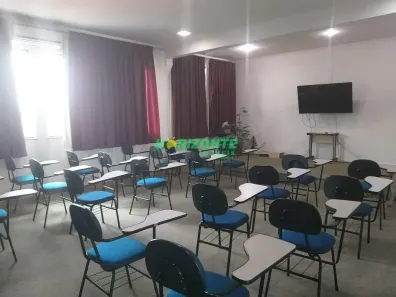 Prédio Comercial para alugar, 1000m² no Chácaras Reunidas, São José dos Campos