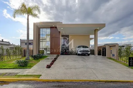 Casa de Condomínio com 3 Quartos à venda, 381m² no Santa Regina, Camboriú