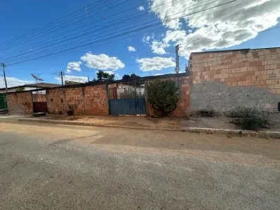 Casa com 3 Quartos à venda, 300m² no Cidade Industrial Fracaroli, Luziânia