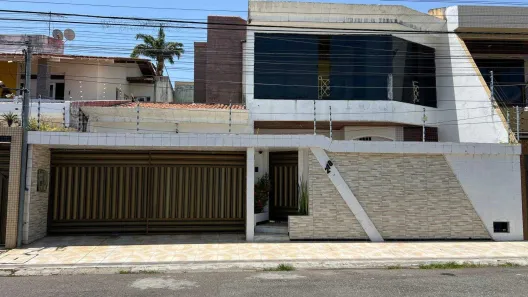 Casa com 4 Quartos à venda, 324m² no Inácio Barbosa, Aracaju