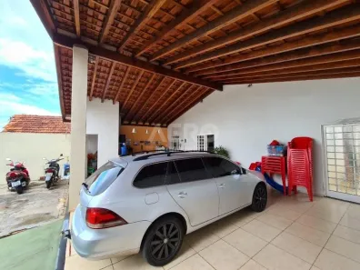Casa com 3 Quartos à venda, 158m² no Jardim Vânia Maria, Bauru