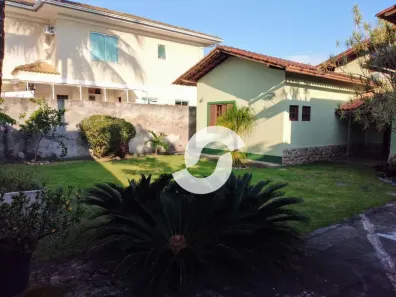 Casa com 3 Quartos à venda, 217m² no Piratininga, Niterói