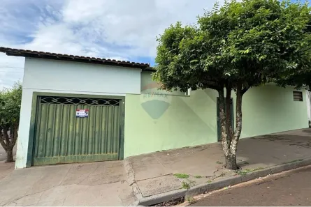 Casa com 3 Quartos à venda, 118m² no Jardim Vale Formoso, Orlândia