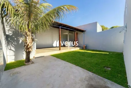 Casa com 3 Quartos à venda, 175m² no São Jorge, Uberlândia