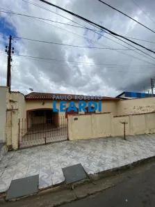 Casa com 3 Quartos à venda, 232m² no Conjunto Habitacional Pedro Afonso Junqueira, Poços de Caldas
